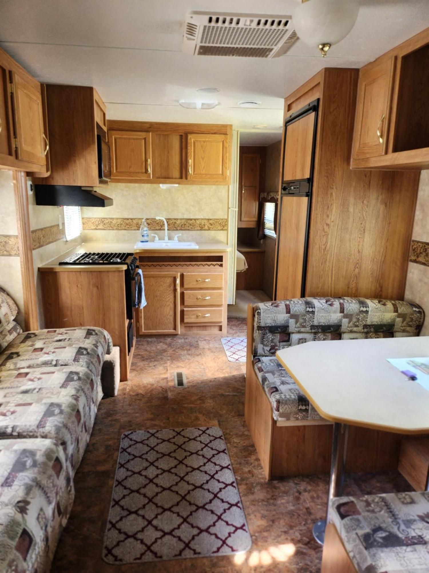 Noah'S Ark Campground レベルストーク エクステリア 写真