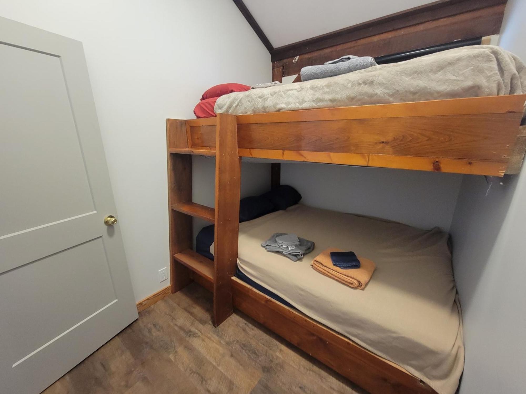 Noah'S Ark Campground レベルストーク エクステリア 写真